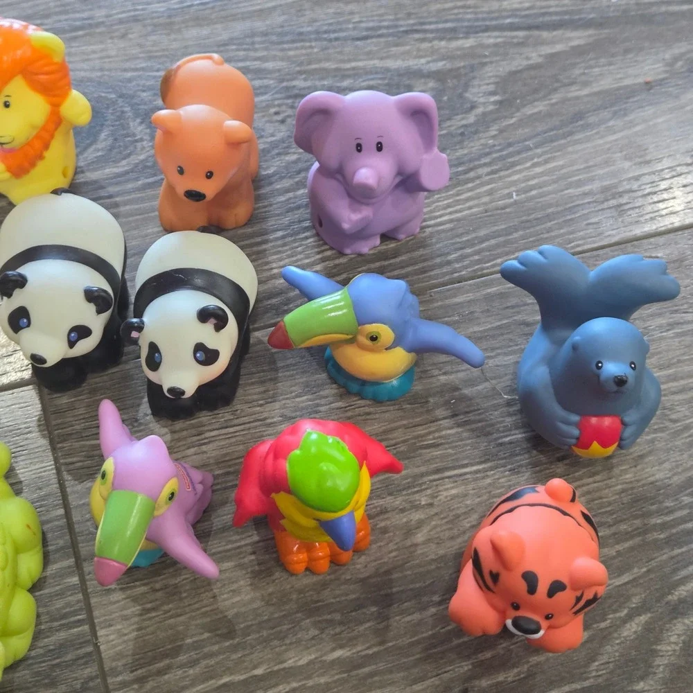 Fisher-Price Little People Noah's Ark Zoo Animal Figure Lot 25pc 2001 Vintage